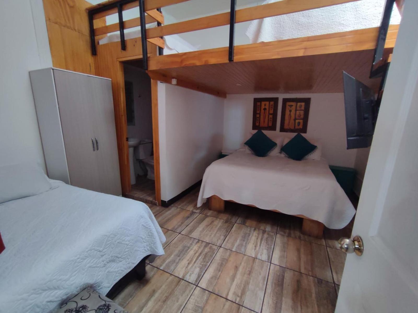 Hostal Vicmar Vina del Mar Esterno foto